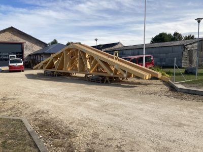 Jumta konstrukciju ražošana, piegāde un uzstādīšana