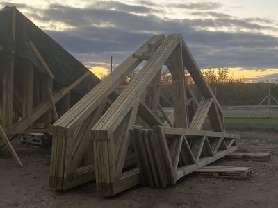 Jumta kopņu un siju ražošanas pakalpojumi