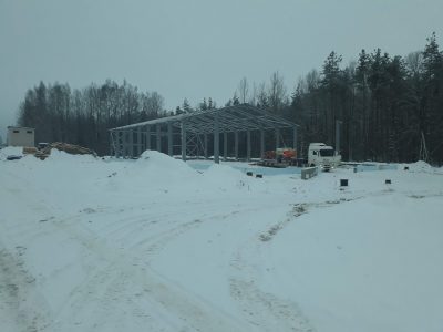 Angāra metāla karkasa uzstādīšana