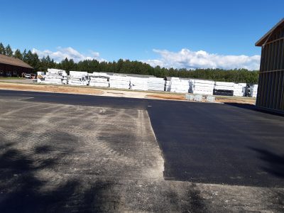 Asfalta segums kvalitatīvi ieklāts