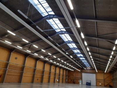 Kvalitatīvi izstrādāts angārs